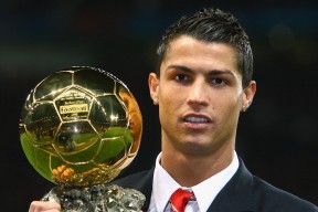 开云体育中国-美加墨世界杯之夜，厄德高，舞台越大越强