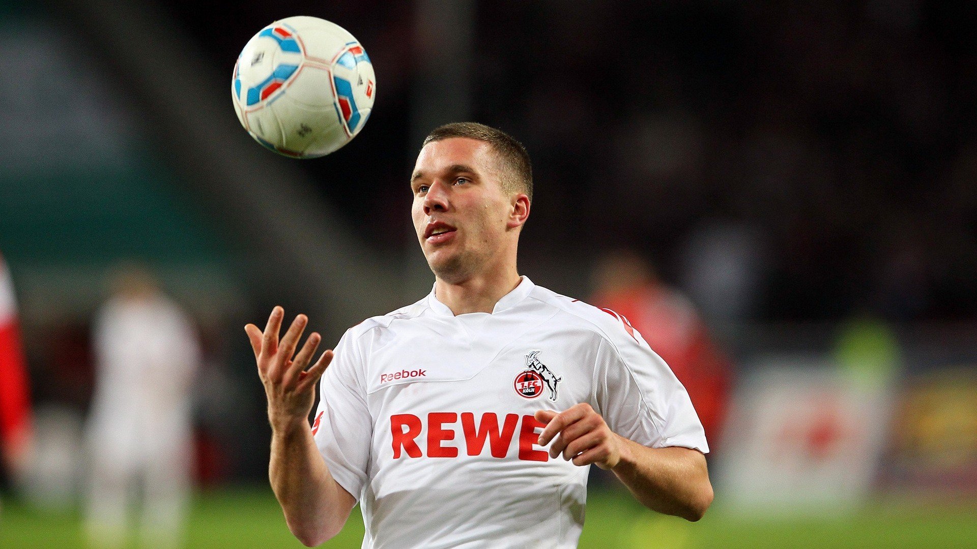 基耶萨接管奥运关键战,埃及最后时刻绝杀突尼斯